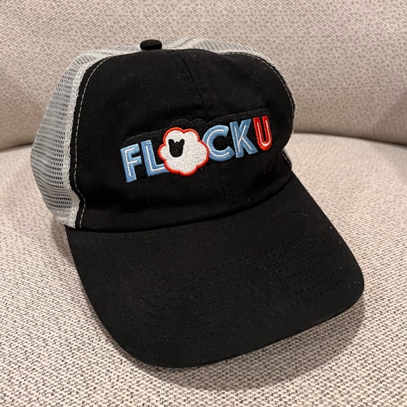 Flocku Flock U You Novelty Graphic Black and White Hat With Red Sunglasses - Picture 3 of 8